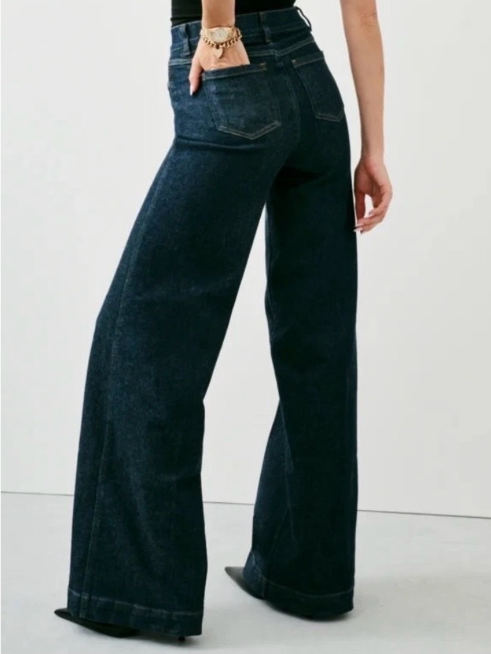 EUC Spanx wide leg jeans-large petite
